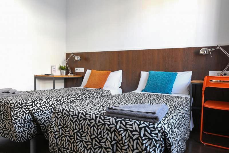 Traveller House Apartment Barcelona Luaran gambar
